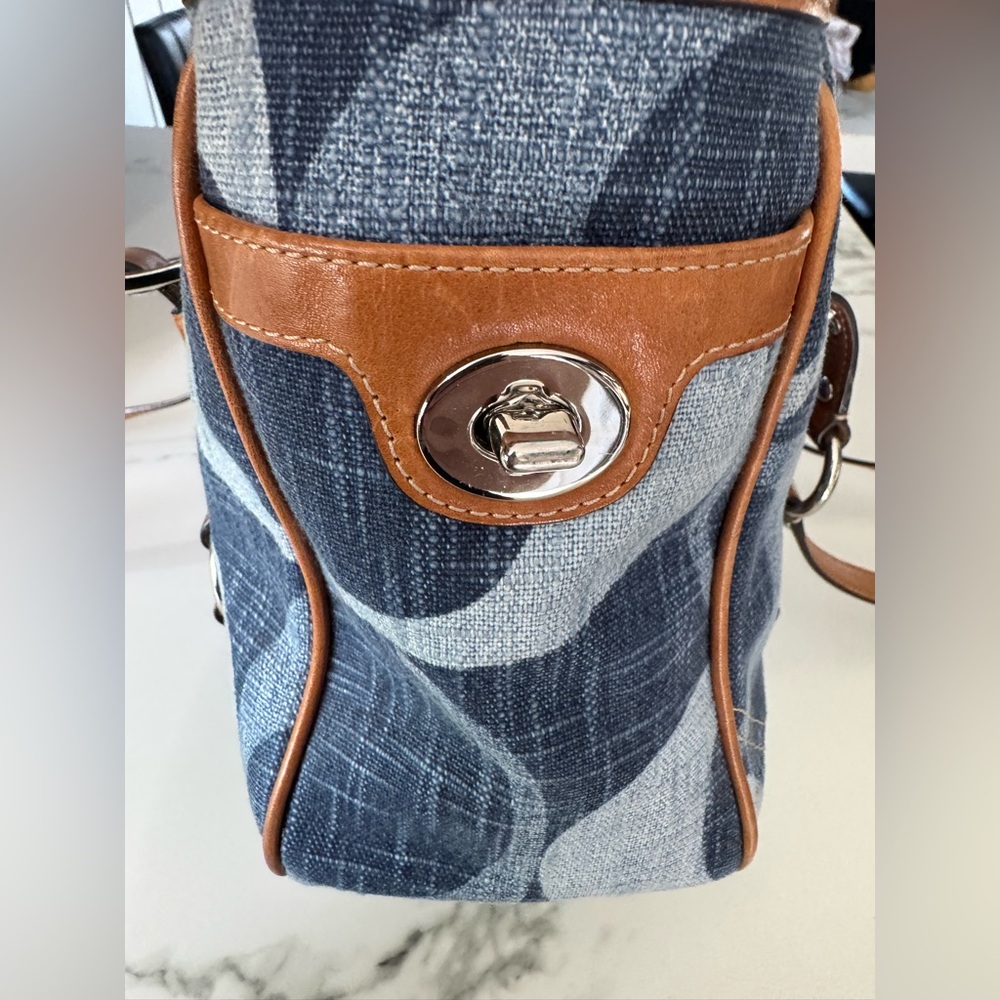 Coach Signature Tonal Denim Tote #F13810 - Picture 3 of 9